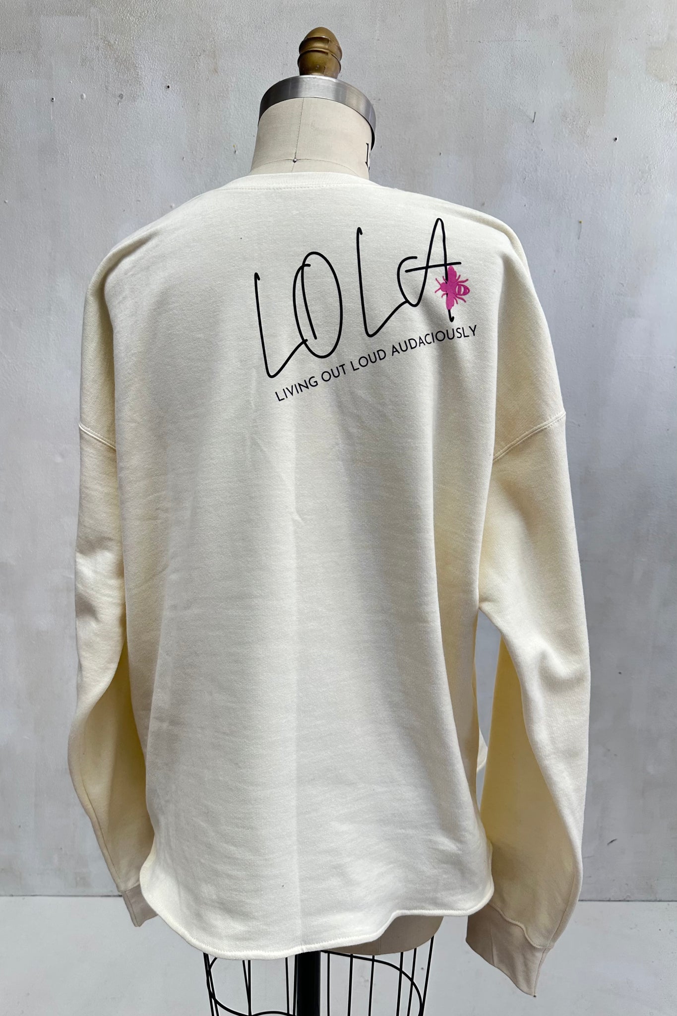 LOLA's SOFUN Plaid Pullover