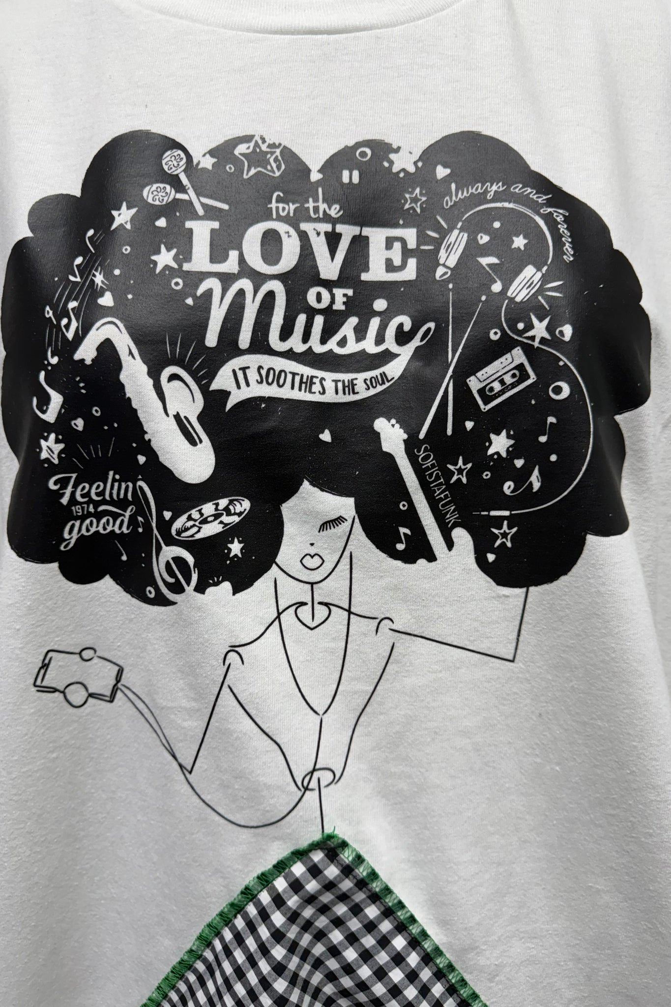 LOLA Love Of Music Sleep or Not Tee